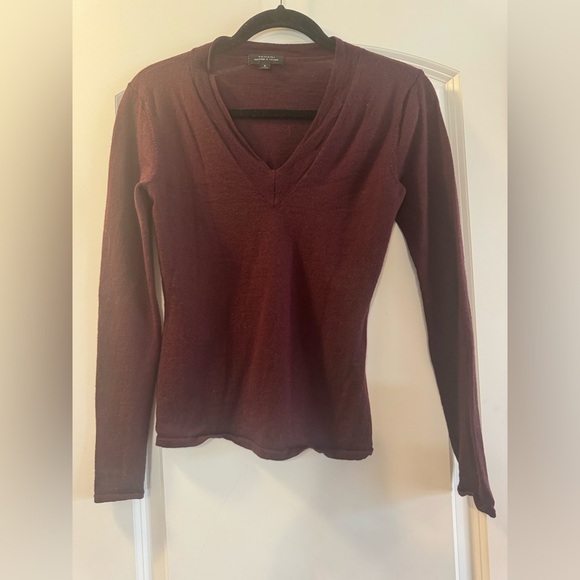 ❤️ TAHARI Arthur S. Levine Wool Sweater Size Small ❤️ - Picture 1 of 7